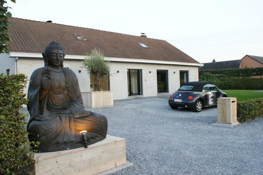 Maison Beau Bed & Breakfast Zonhoven Exterior photo